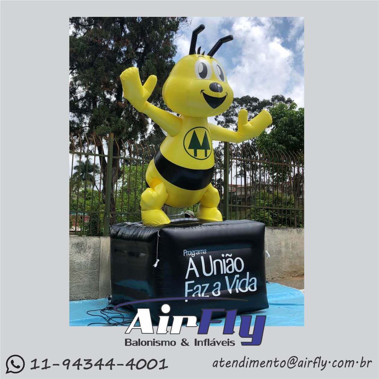 Mascotes e Bonecos Infláveis