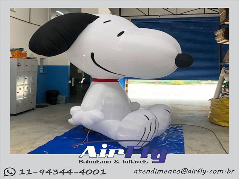 Mascotes e Bonecos Infláveis
